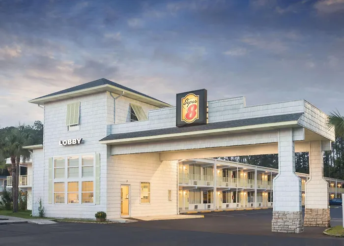 Super 8 By Wyndham Kingsland I-95 Naval Base Area Hotel