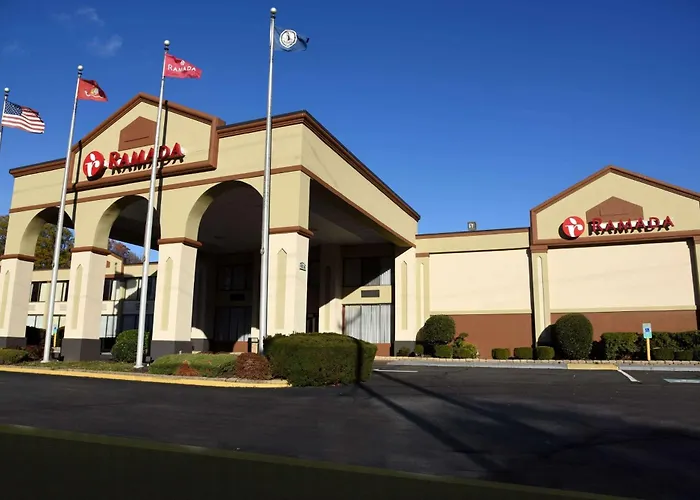 Ramada By Wyndham Triangle/Quantico Hotel