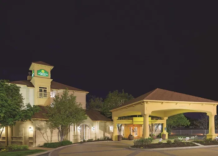 La Quinta By Wyndham St. Louis Westport Hotel Maryland Heights
