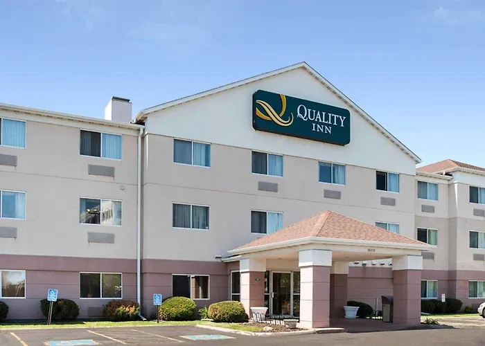 Quality Inn Brooklyn Center