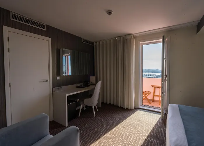 The One Grand Hotel Da Povoa - By Mhmb Hospitality Povoa de Varzim