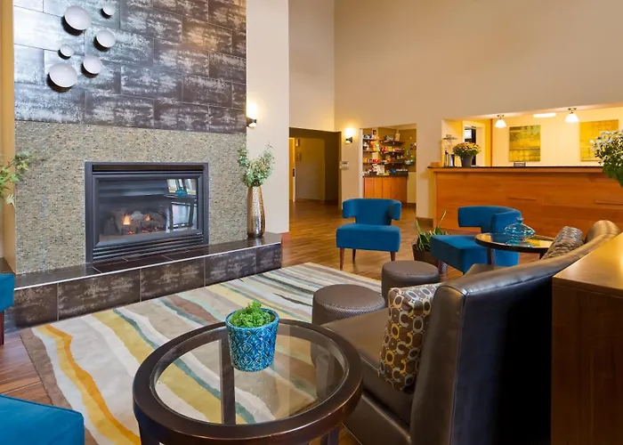 Best Western Plus Menomonie Inn & Suites