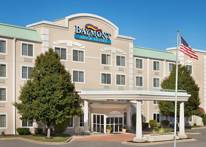 Baymont By Wyndham Ft. Leonard/Saint Robert Hotel