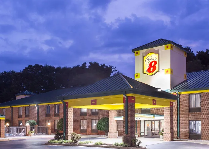 Super 8 By Wyndham Spartanburg/I-26 Exit 22