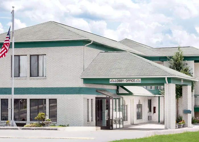 Days Inn By Wyndham Morristown
