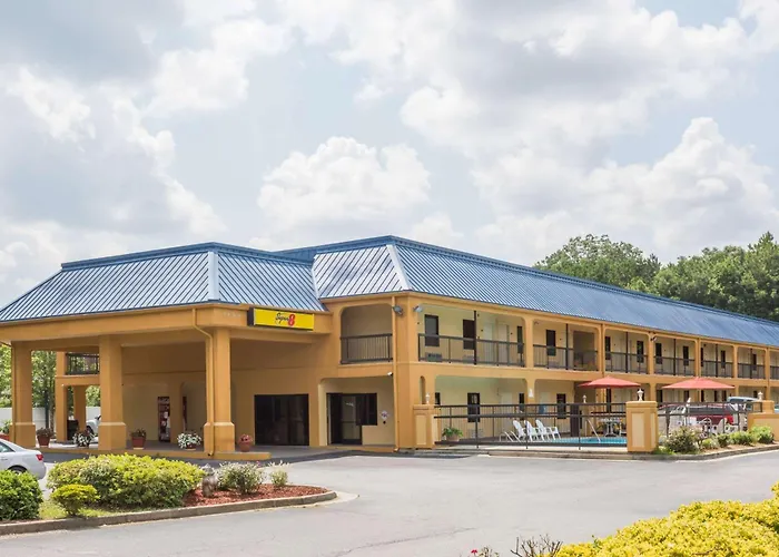 Super 8 By Wyndham Norcross/I-85 Atlanta Hotel