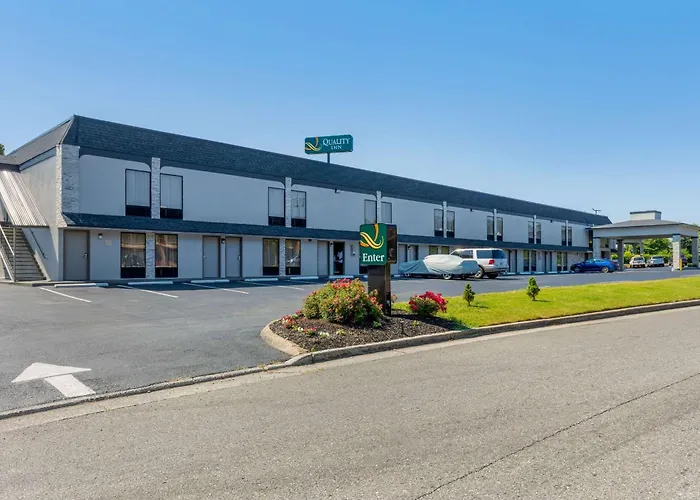 Quality Inn Cleveland North