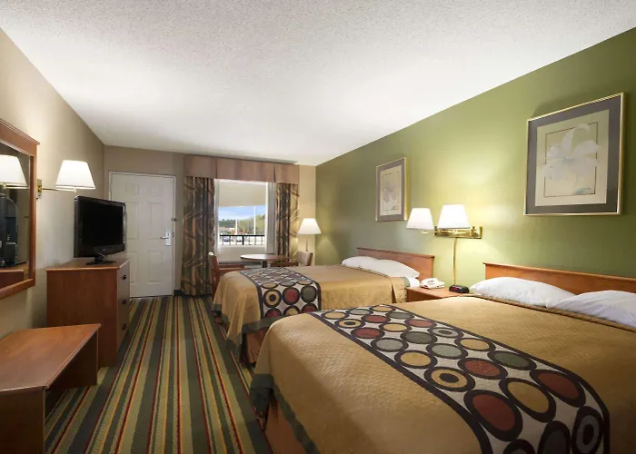 Super 8 By Wyndham Meridian