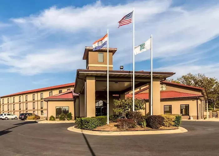 Quality Inn West Plains