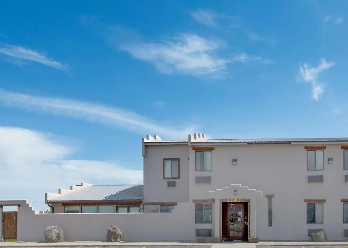 Super 8 By Wyndham Taos Hotel