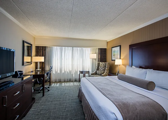 Crowne Plaza Hotel St. Louis Airport By Ihg Bridgeton