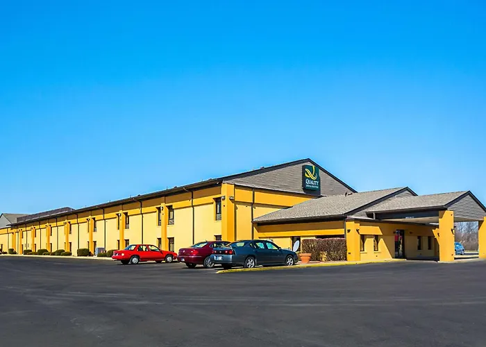 Quality Inn & Suites Greensburg I-74