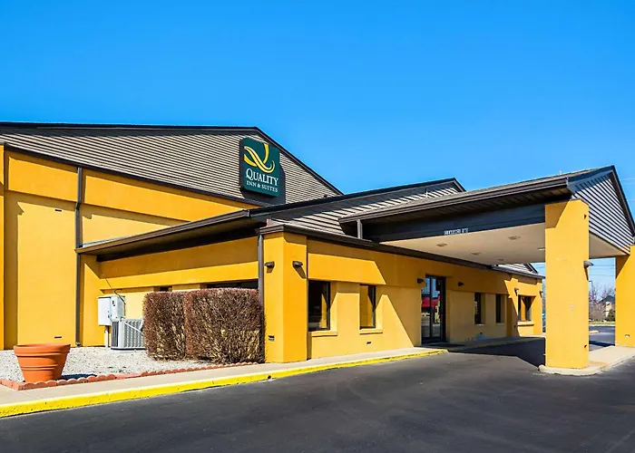 Quality Inn & Suites Greensburg I-74