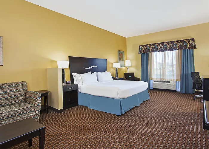 Holiday Inn Express Hotel & Suites Somerset Central By Ihg
