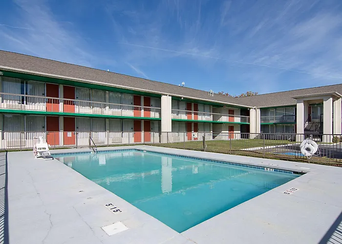 Econo Lodge Arkadelphia