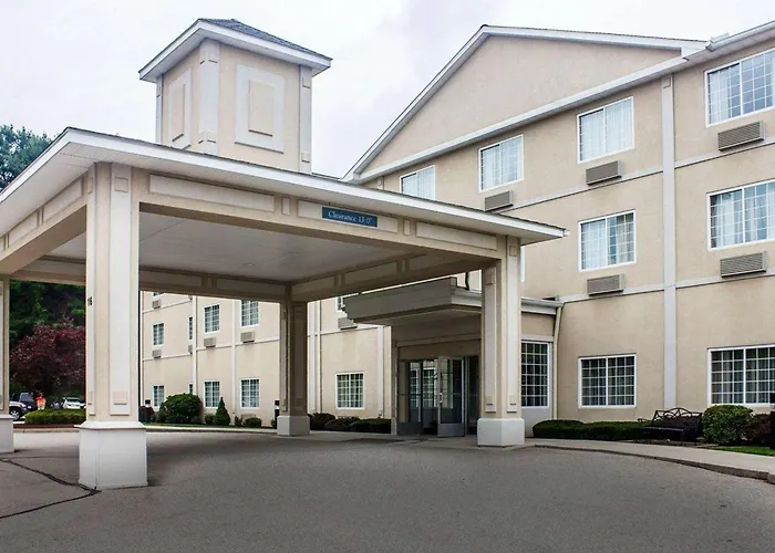 Comfort Inn & Suites Dayville