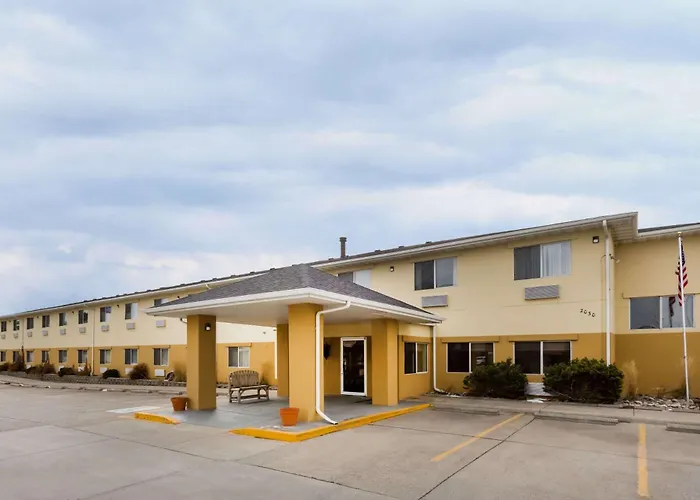Baymont By Wyndham Billings Hotel