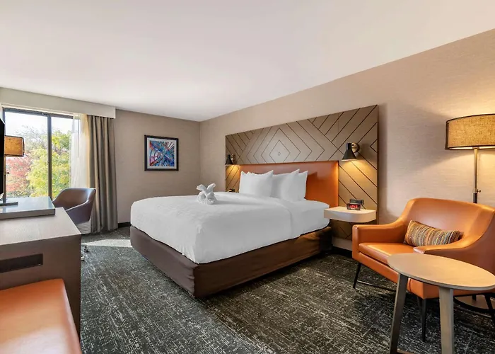 Clarion Inn Nashua