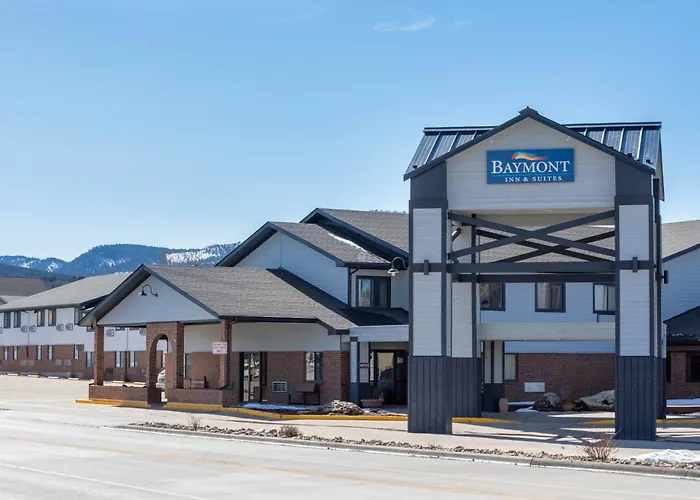 Baymont By Wyndham Spearfish Hotel