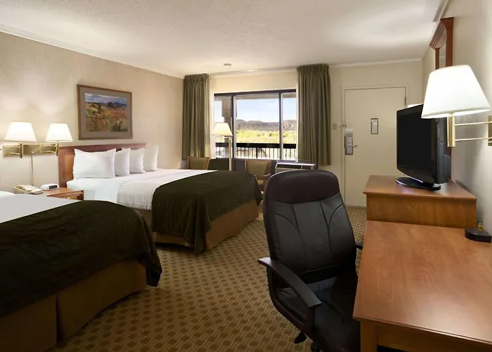 Days Inn & Suites By Wyndham Trinidad