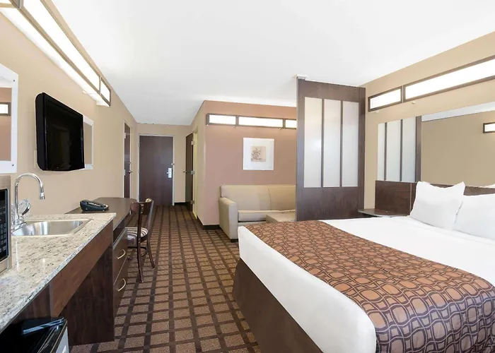 Microtel Inn & Suites Sidney