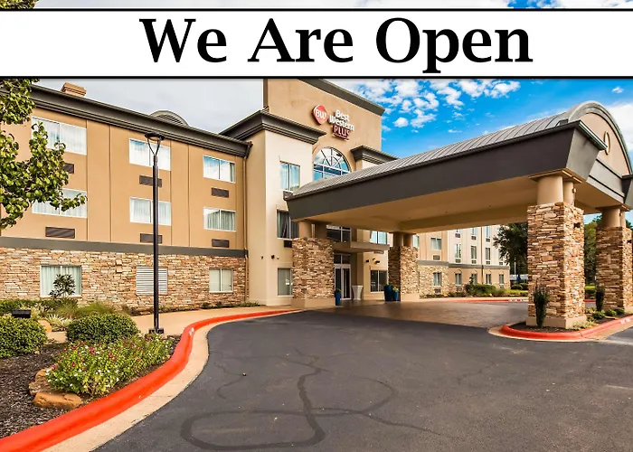 Best Western Plus Rama Inn & Suites La Grande