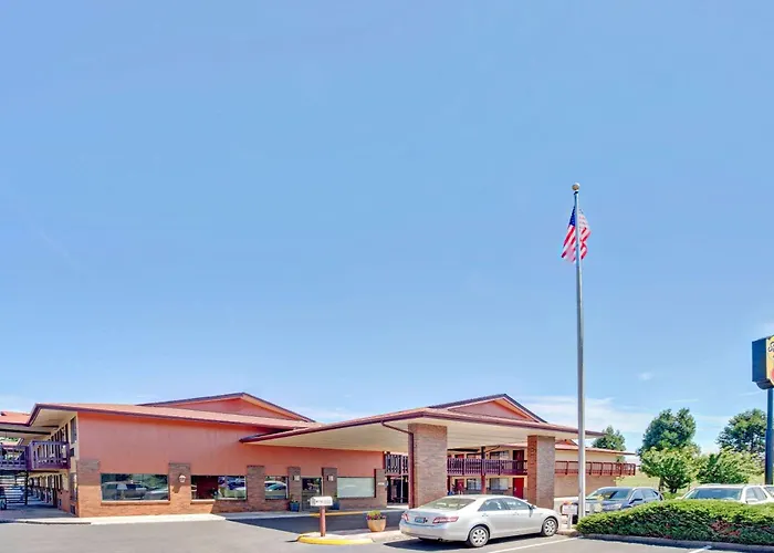 Super 8 By Wyndham Albany Corvallis