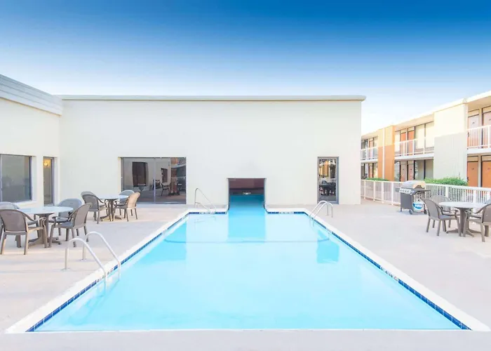 Days Inn By Wyndham Altus