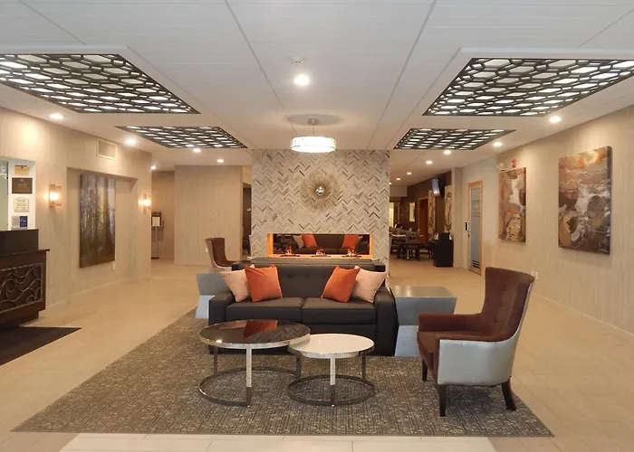 Best Western Plus Bradford Inn