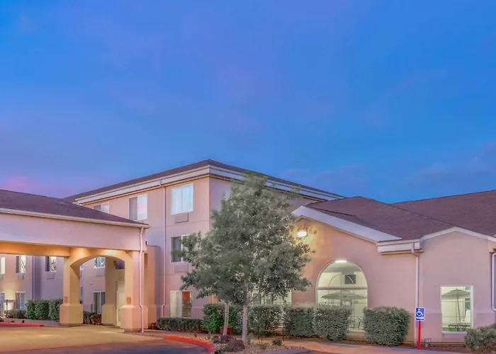 Super 8 By Wyndham Heyburn Hotel Burley
