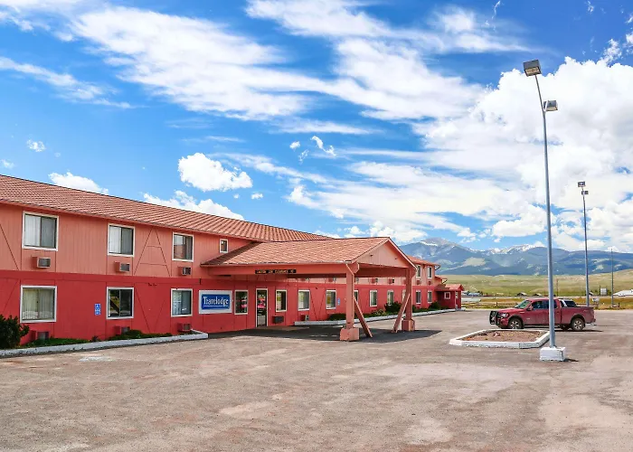Travelodge By Wyndham Deer Lodge Montana