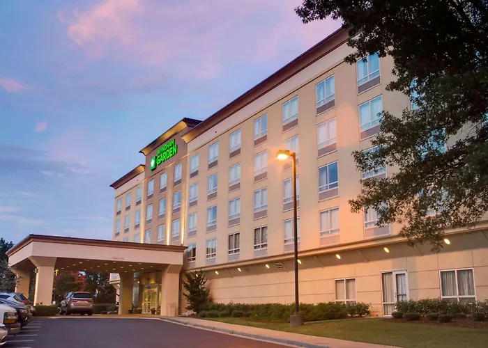 Wyndham Garden Duluth Hotel