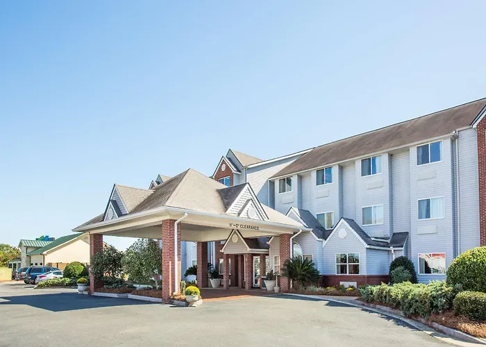 Microtel Inn & Suites By Wyndham Tifton