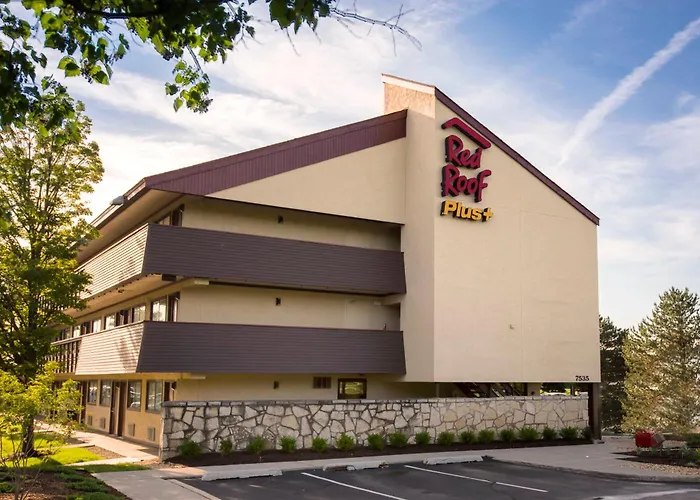 Red Roof Inn Plus+ Chicago - Willowbrook