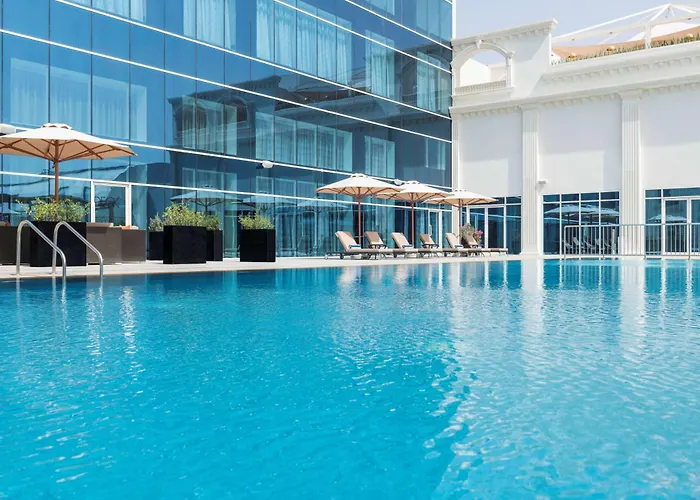 Radisson Blu Hotel, Adschman
