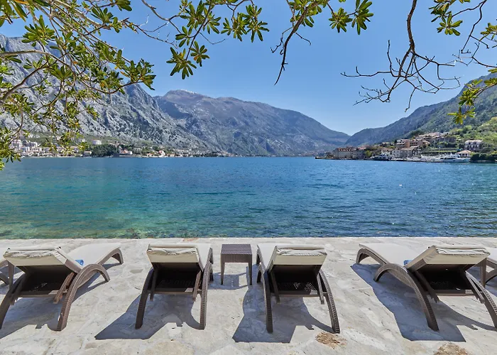 Hotel Libertas Kotor