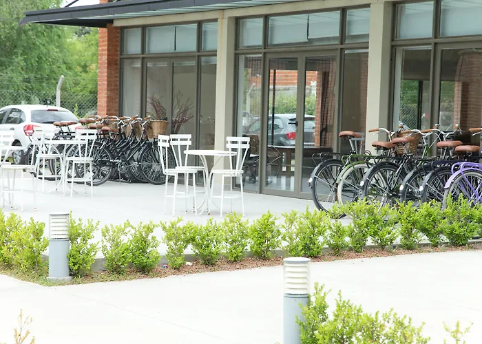 Casa Campus Pilar Suites