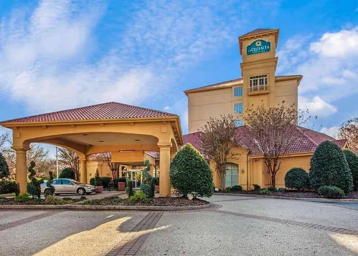 La Quinta By Wyndham Winston-Salem Hotel