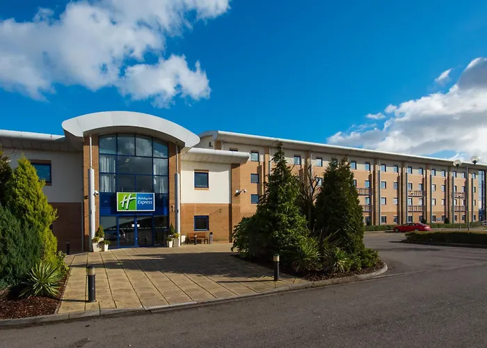 Holiday Inn Express Newport By Ihg