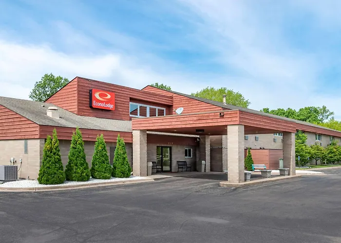 Econo Lodge River Falls