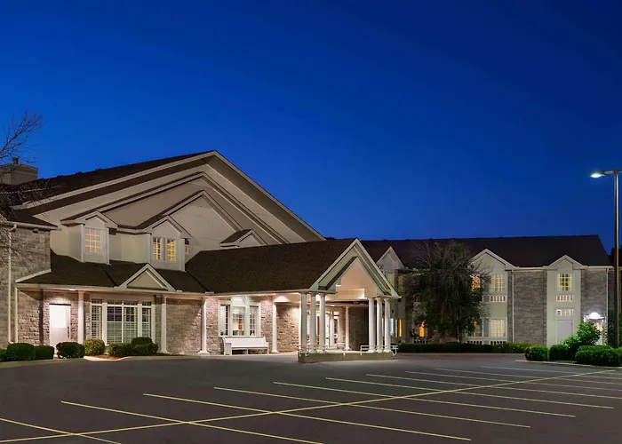 Days Inn By Wyndham Guelph