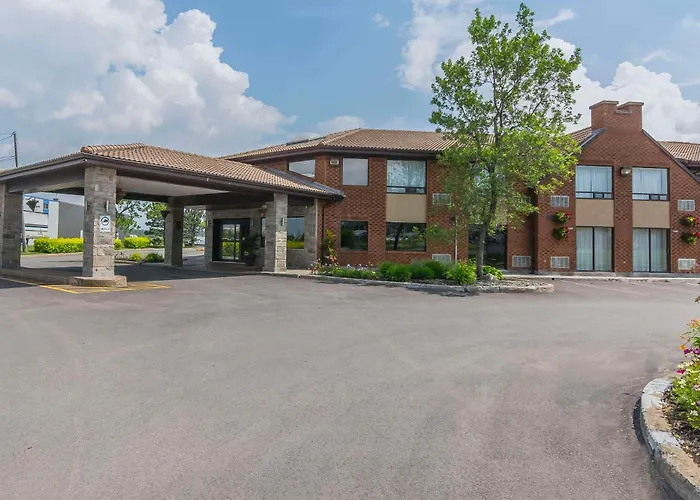 Comfort Inn Levis
