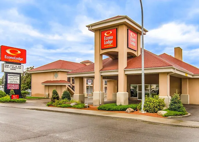 Econo Lodge Inn & Suites Lethbridge