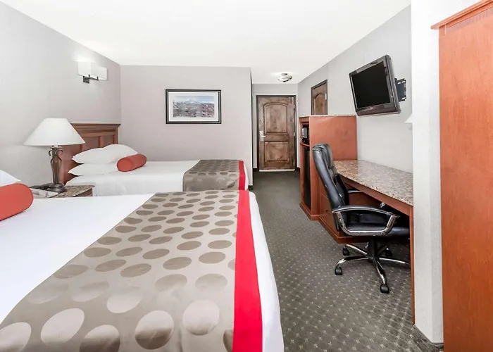 Ramada By Wyndham Frisco Hotel