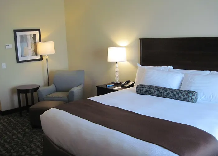 Best Western Plus Walkerton Hotel & Conference Centre