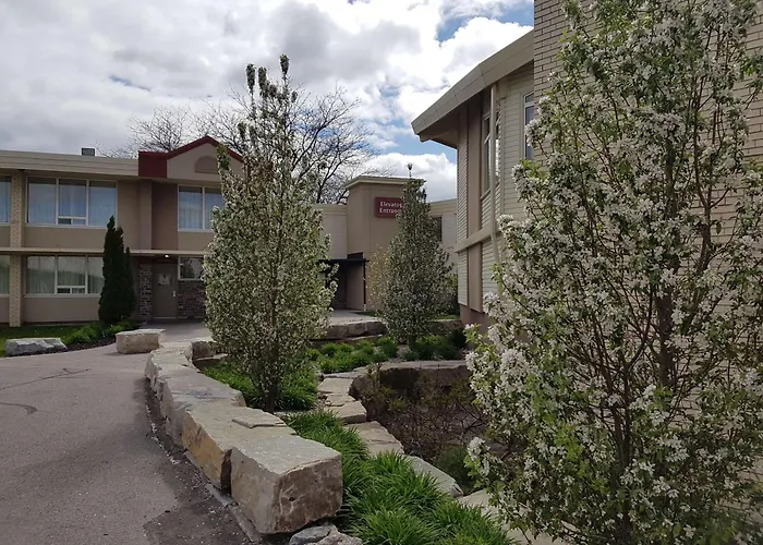 Best Western Plus Durham Hotel & Conference Centre Oshawa