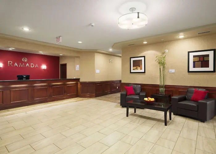 Ramada By Wyndham Edson Hotel