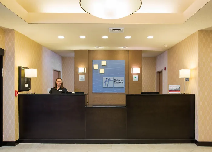 Holiday Inn Express Bloomington North-Martinsville