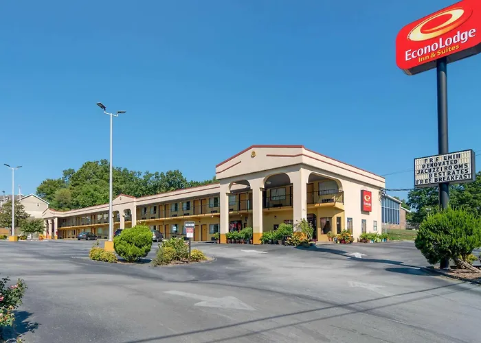 Econo Lodge Inn & Suites Fort Oglethorpe