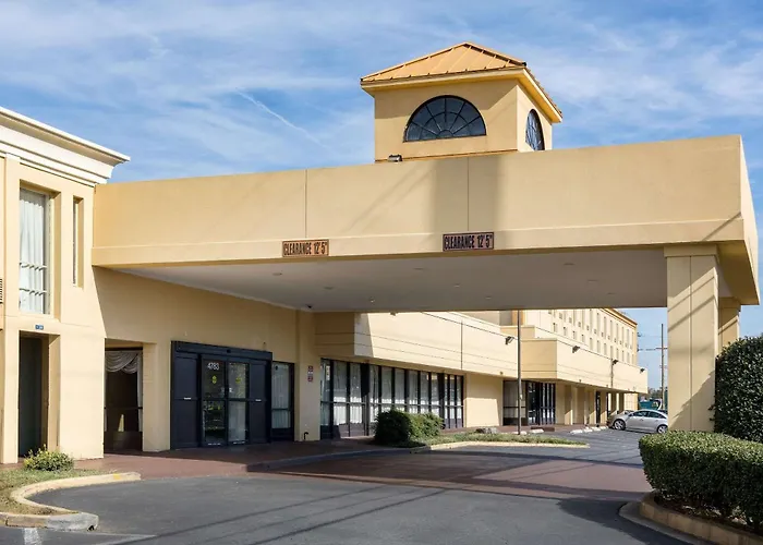 Quality Inn Near Joint Base Andrews-Washington Area Camp Springs